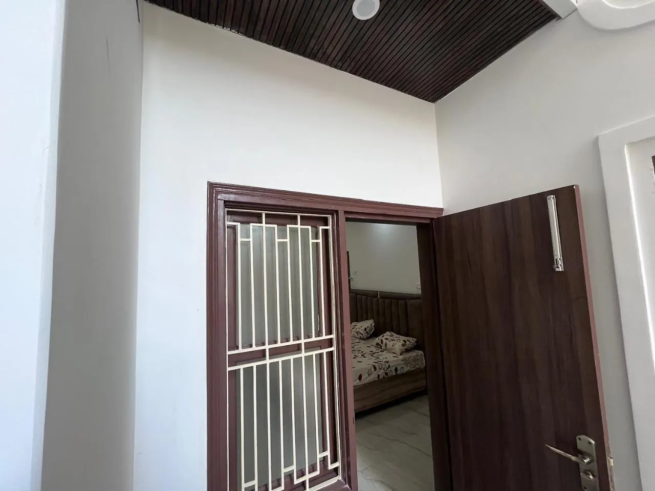 Hridayam Kashi Homestay Varanasi Lägenhet